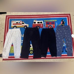 SOLD‼️ Toddler joggers